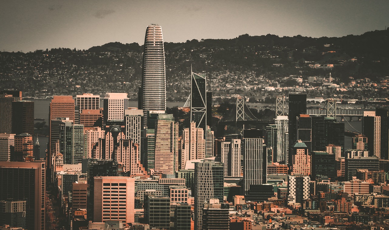 从严格的地 从严格的地